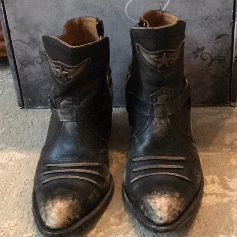 Old Gringo Distressed Dark Brown Ankle Boots